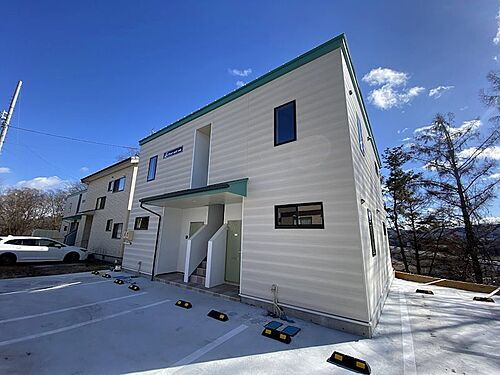 長野県佐久市岩村田 2階建 築2年9ヶ月