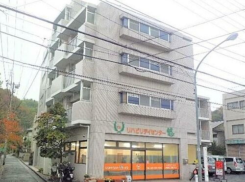 神奈川県横浜市金沢区大道２丁目 5階建 築35年10ヶ月