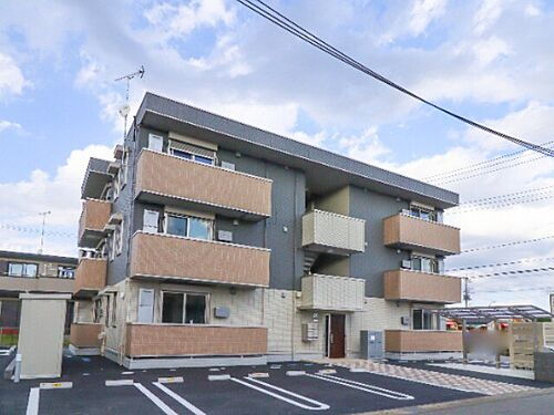 栃木県宇都宮市平松本町 3階建 築2年3ヶ月