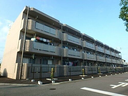 栃木県宇都宮市ゆいの杜４丁目 3階建 築9年6ヶ月