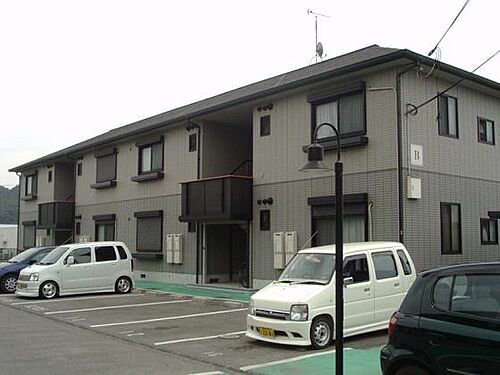 兵庫県姫路市花田町上原田 2階建
