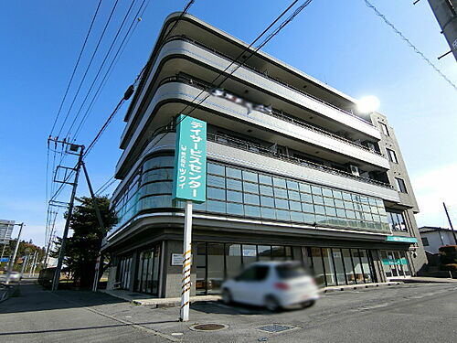栃木県宇都宮市下荒針町 地上5階地下1階建 築32年10ヶ月