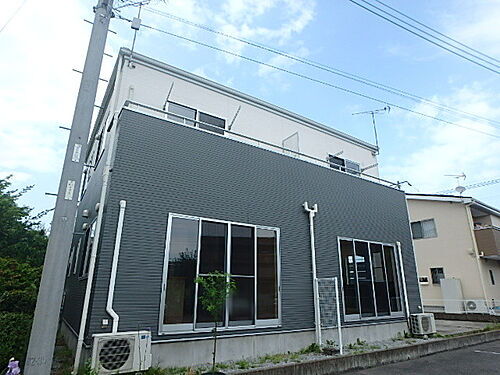 峰２丁目メゾネット 2階建