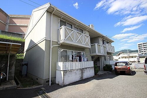 広島県安芸郡府中町緑ケ丘 2階建