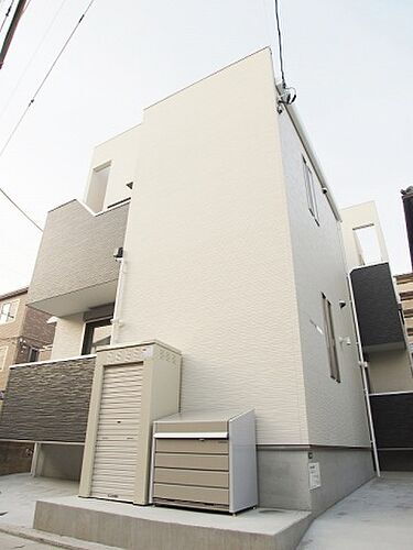 広島県広島市安佐南区緑井４丁目 2階建 築8年5ヶ月