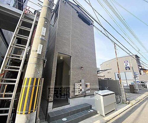 京都府京都市中京区壬生東土居ノ内町 2階建 築3年7ヶ月