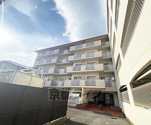 京都府京都市右京区嵯峨野開町 築48年3ヶ月 5階建