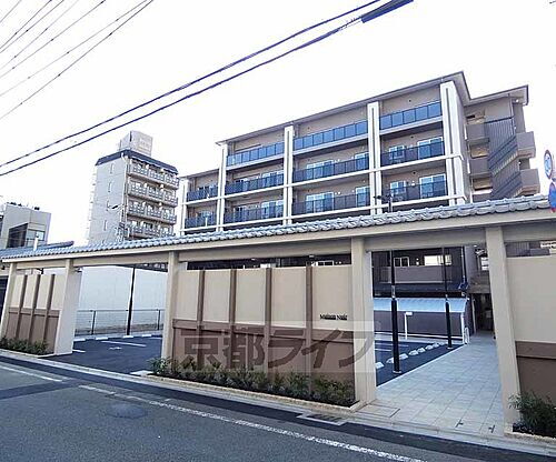 京都府京都市伏見区京町３丁目 6階建 築6年2ヶ月