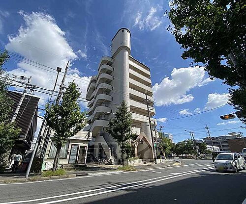京都府京都市右京区西院西貝川町 築35年6ヶ月 8階建