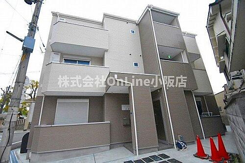 大阪府東大阪市衣摺１丁目 3階建 築1年5ヶ月