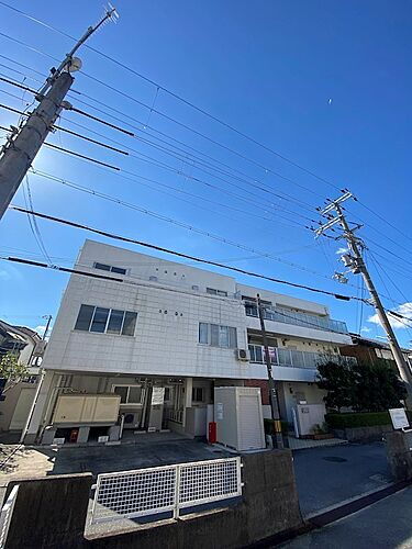 兵庫県姫路市伊伝居 3階建 築37年4ヶ月