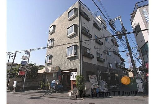 大阪府枚方市田口１丁目 4階建