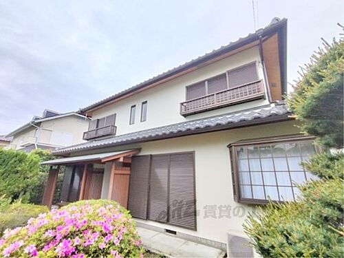 奈良県奈良市佐保台２丁目 賃貸一戸建て