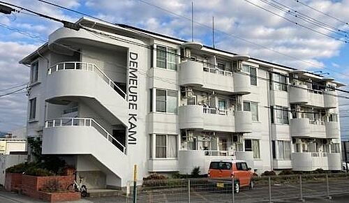 静岡県三島市南町 3階建 築36年9ヶ月