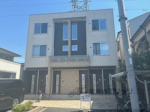 大阪府門真市大橋町 築11年11ヶ月 3階建