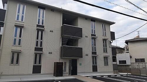 福岡県福岡市城南区樋井川３丁目 3階建 築2年3ヶ月