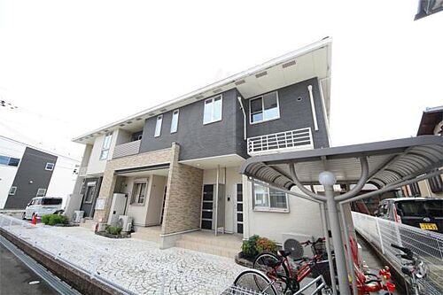 奈良県大和高田市甘田町 賃貸アパート