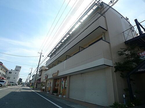 ＡＱＵＡ　ＣＯＡＴ