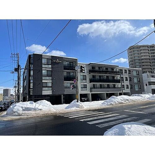 北海道札幌市中央区南十七条西１７丁目 4階建 築1年3ヶ月