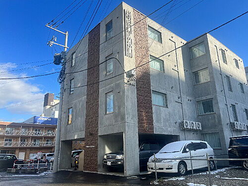 北海道札幌市豊平区豊平三条８丁目 4階建 築1年4ヶ月