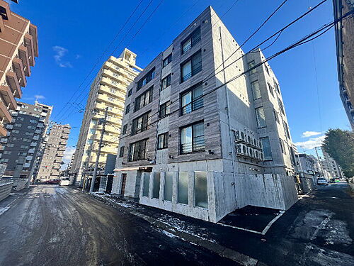 北海道札幌市豊平区月寒中央通５丁目 5階建 築3年4ヶ月