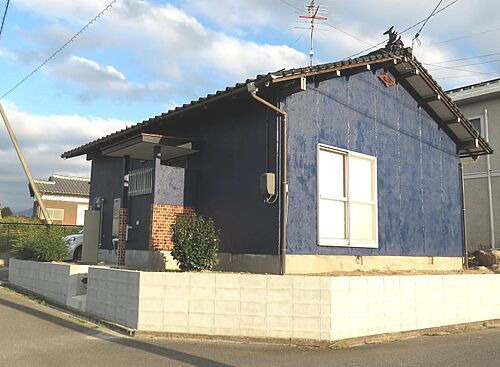 伯耆町久古Ａ借家