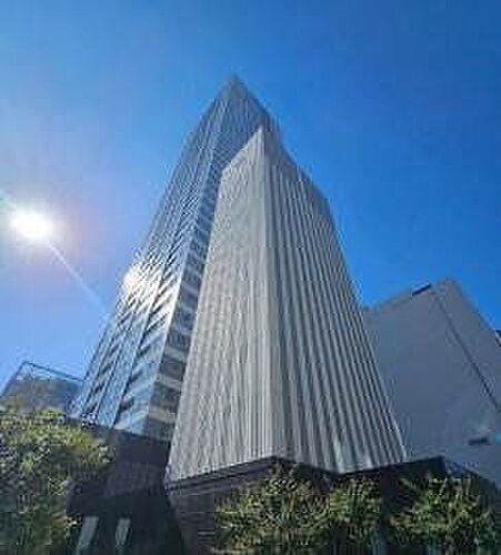 大阪府大阪市中央区伏見町３丁目 賃貸マンション