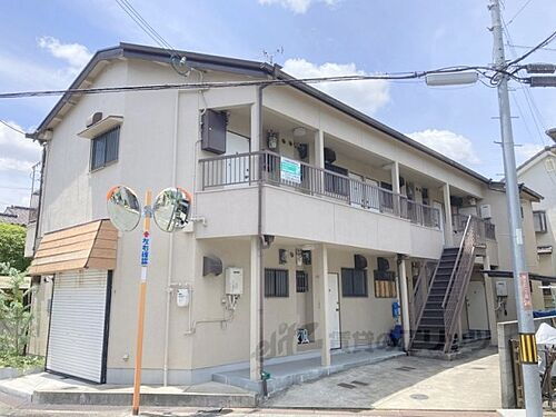 大阪府枚方市養父丘１丁目 賃貸アパート