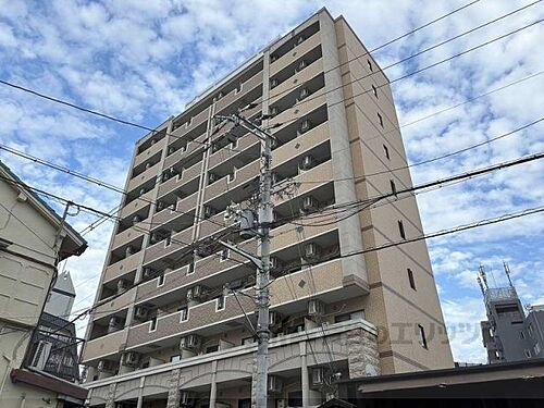 大阪府東大阪市足代３丁目 10階建