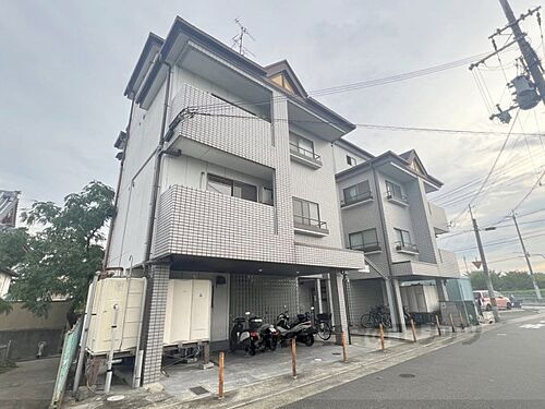 大阪府枚方市三栗２丁目 築37年3ヶ月 4階建
