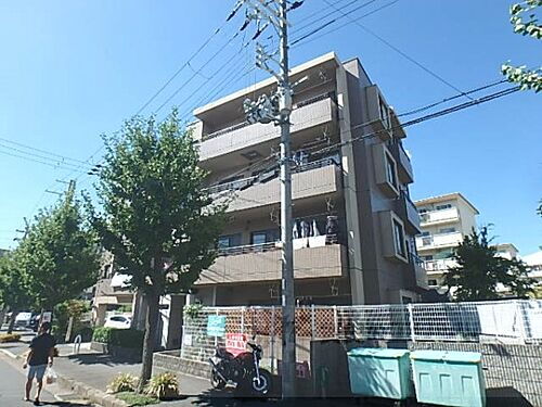 大阪府枚方市牧野北町 築30年2ヶ月 4階建