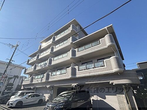 大阪府寝屋川市本町 賃貸マンション