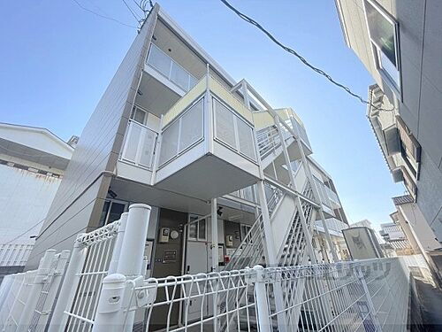 大阪府東大阪市東山町 3階建 築22年4ヶ月