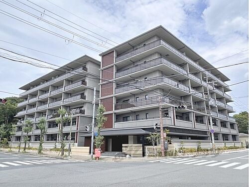 奈良県橿原市久米町 賃貸マンション