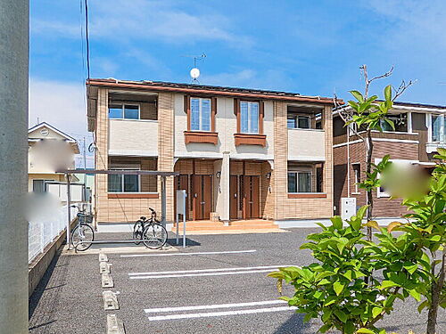 群馬県伊勢崎市連取町 2階建 築11年6ヶ月