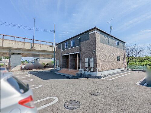 群馬県伊勢崎市茂呂町１丁目 2階建 築3年1ヶ月