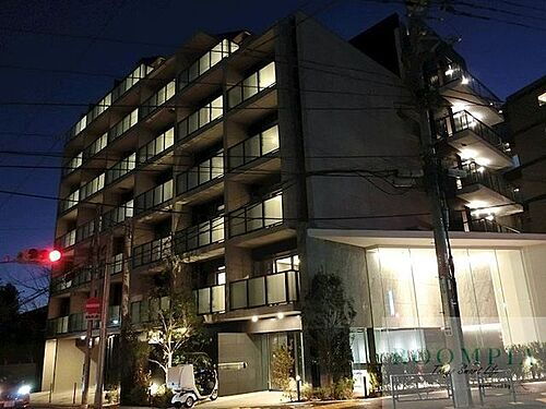 東京都新宿区西落合１丁目 賃貸マンション