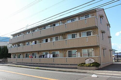 香川県高松市香西南町 3階建 築16年9ヶ月