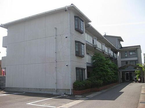 京都府長岡京市井ノ内南内畑 築35年8ヶ月 3階建