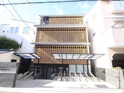 京都府京都市下京区柿本町 築5年2ヶ月 4階建