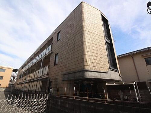 京都府京都市右京区花園春日町 築34年 3階建