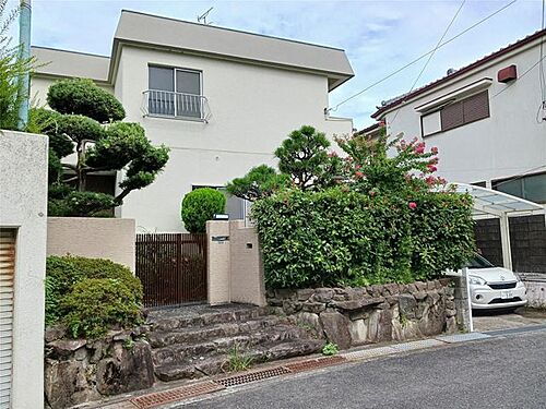 大阪府茨木市下穂積１丁目 賃貸一戸建て