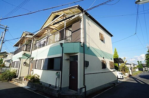 レントハウス西大寺 2階建