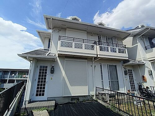 奈良県奈良市神功４丁目 テラスハウス