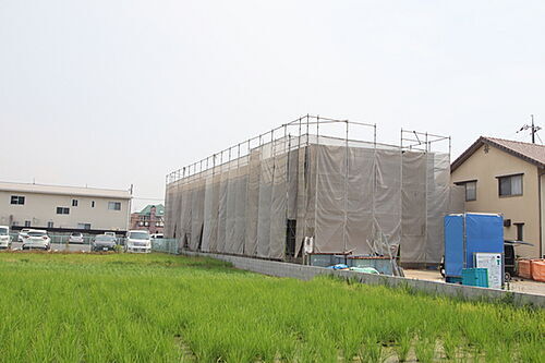 岡山県岡山市北区西花尻 2階建 