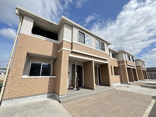 香川県高松市六条町 2階建 築8年5ヶ月