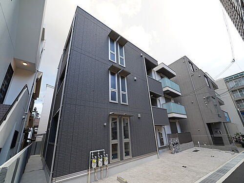 兵庫県神戸市東灘区御影中町１丁目 3階建 築3年8ヶ月