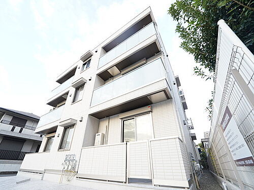 兵庫県神戸市東灘区住吉本町１丁目 築5年3ヶ月 3階建