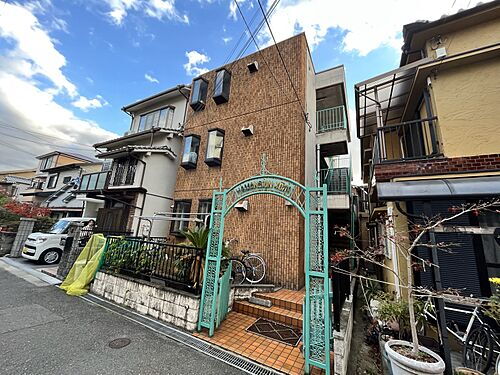 大阪府寝屋川市寿町 築40年10ヶ月 3階建