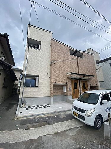 大阪府寝屋川市石津元町 築3年5ヶ月 2階建
